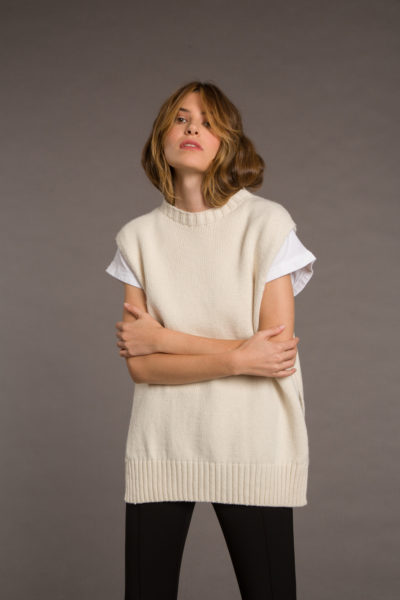 MOCK NECK OPEN SIDED VEST