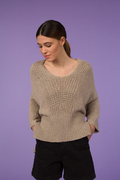 V-NECK SWEATER