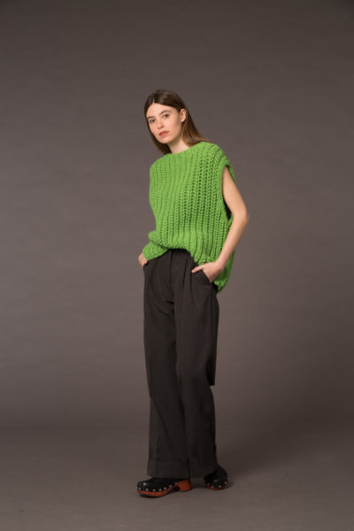 Crew neck gilet