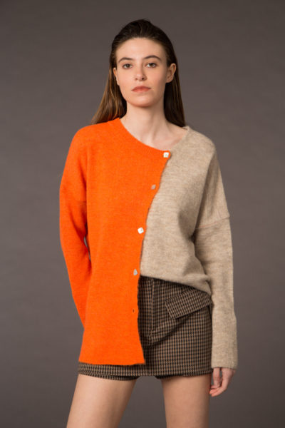 Bicolor cardigan with buttons